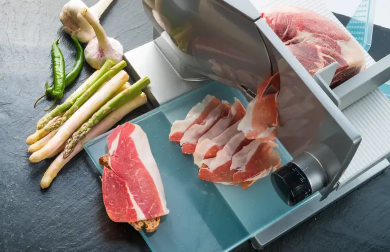 Cut Meat In Straight Line With Meat Slicer Cut meat in straight line