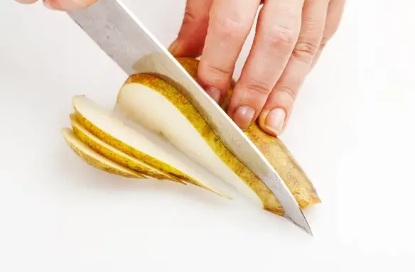 How to Slice A Pear With a Knife