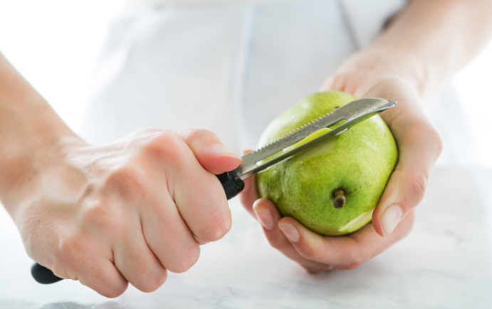 Peel off the pear