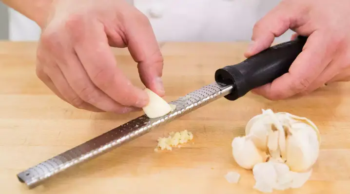 A Rasp Grater Alternatives to garlic slicers