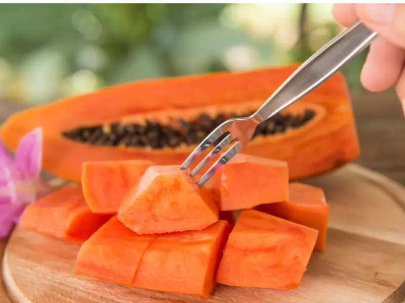 Breaking Down The Nutritional Profile Of A Papaya Slice