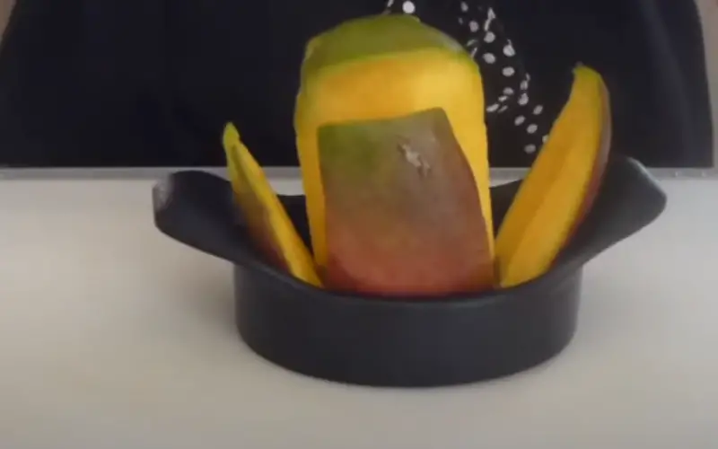 How To Use Pampered Chef Mango Slicer