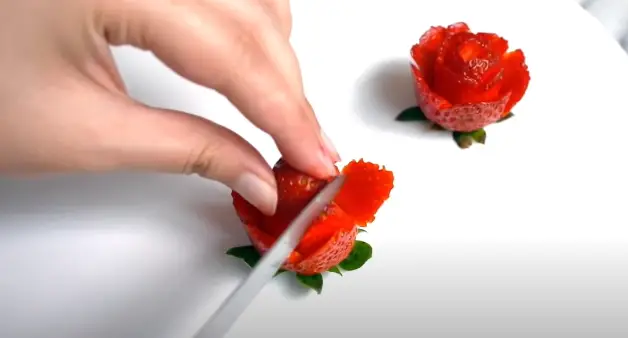 How to Make a Strawberry Rose