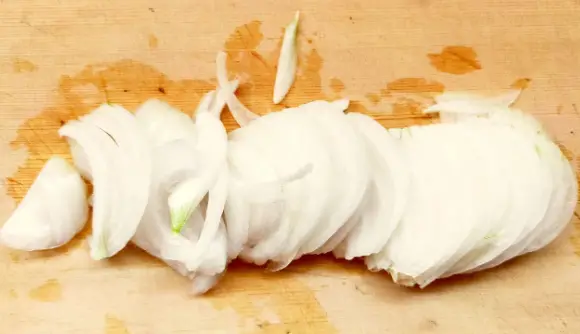 Are Cut, Raw Onions Poisonous Disadvantages Of Slicing Onions Ahead Of Time