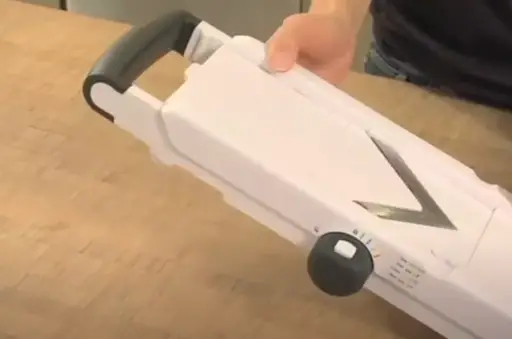 Lock The Legs Into Place Fold the legs beneath the body