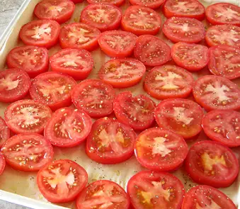 How To Slice Tomatoes For Freezing
