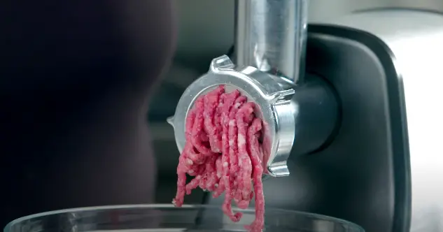 How to use a meat grinder