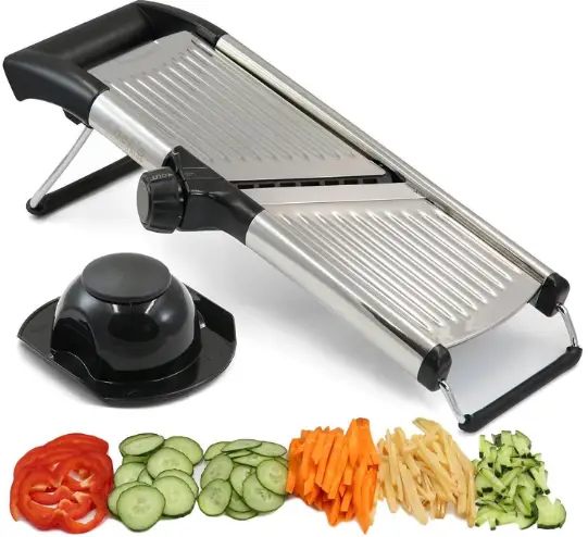 Adjustable mandolin slicer
