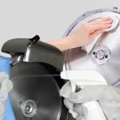 Slicer Blade Cleaning Clean the blade