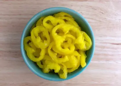 How To Slice Banana Peppers For Salads