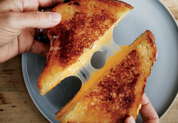 Is American cheese good for grilled cheese sandwiches