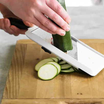 Mandoline slicers