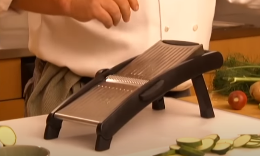 Set up OXO mandolin slicer for use Set up your OXO mandolin slicer