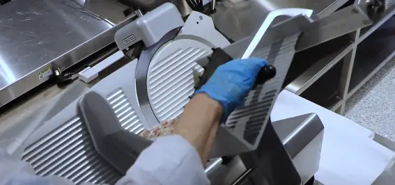 Start the machine by pushing Start the machine by pushing