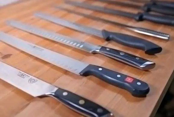 Slicing Mainly Requires Knives What tools are required for slicing and drawing