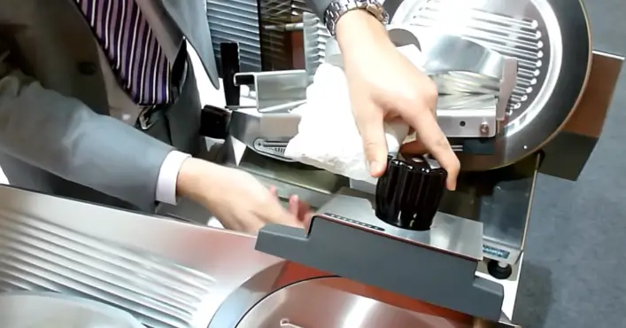 Meat Slicer Safety Tips For Kitchen &Amp; Deli Workers Why meat slicer safety is important