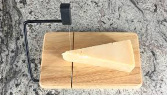 Wire cheese slicer