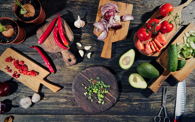 Whars the difference between a chop, cut, slash, and slice What is the difference between slicing and chopping?
