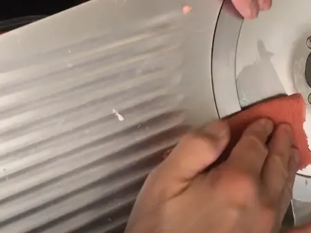 Blade Cleaning With Cloth Blade cleaning