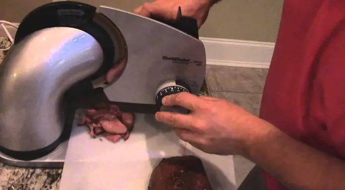 Set Slices Thickness Can i adjust the thickness of the slices with the chef's choice 632 varitilt food slicer