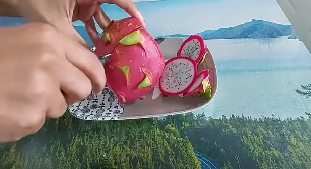 Cut Dragon Fruit Vertically Cut Dragon Fruit in Half Vertically
