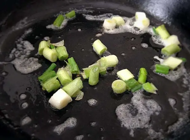 How long should I cook green onions