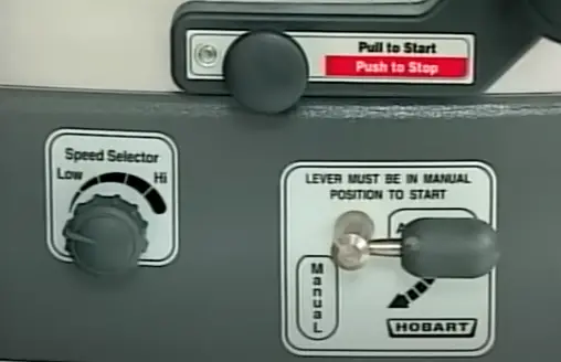 Locate the adjustment screw before slicing Locate the adjustment screw with the retaining clip