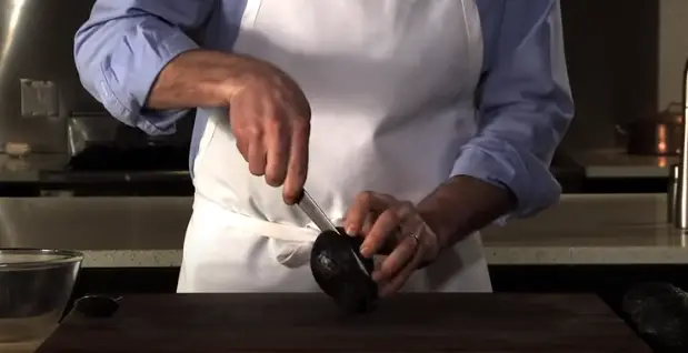 Remove the Pit from Avocado Remove the Pit