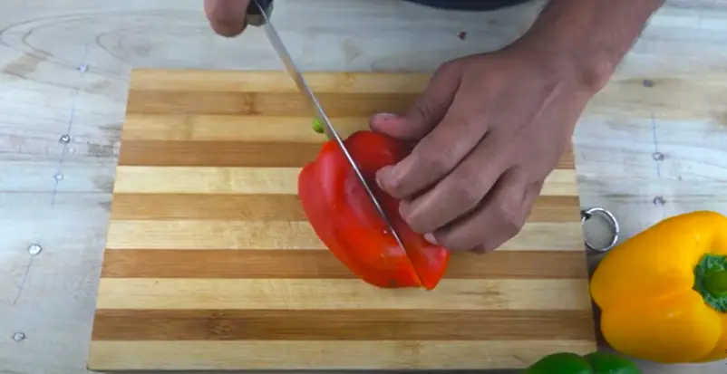 How to slice bell peppers with a chef's knife