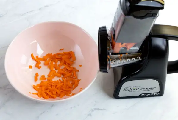 Can Presto Salad Shooter Electric Slicer Shredder Grate Carrots