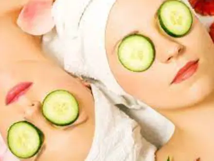 Do Cucumbers Actually Do Anything For Your Eyes Do Cucumber Slices Help Eyes